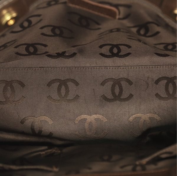 Medium Caviar Leather Front Pocket Tote Bag - Image 9