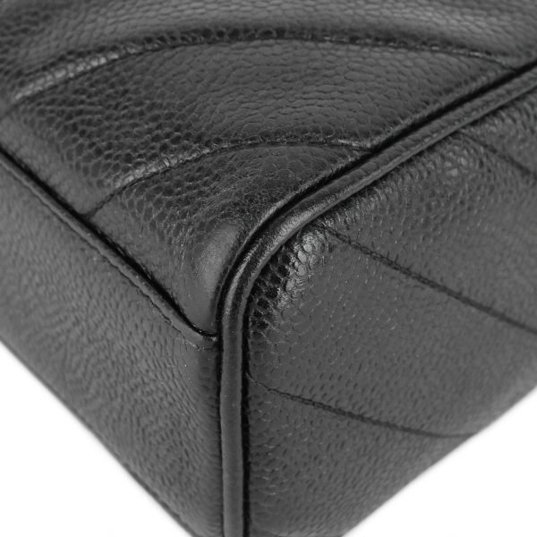 Quilted Caviar Leather CC Camera Bag - Image 8